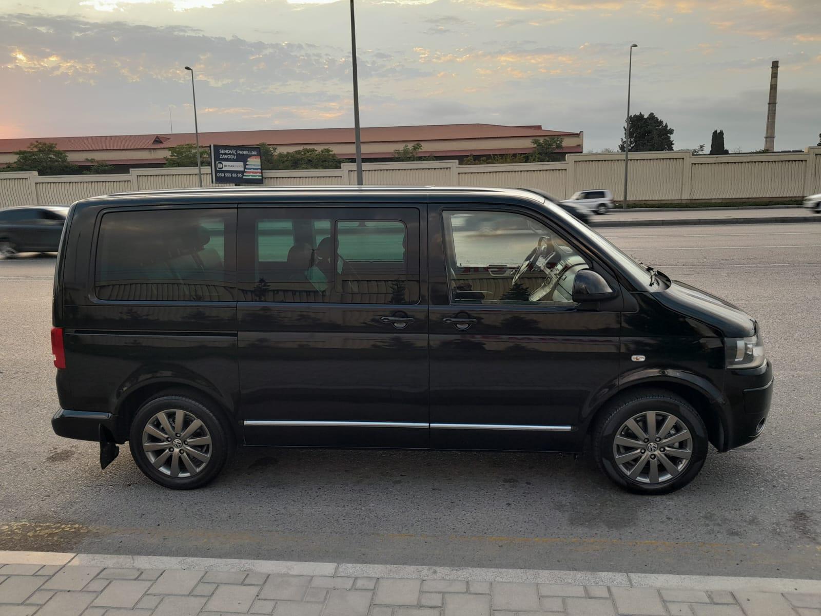 rent Volkswagen Multivan 2012 in Baku 