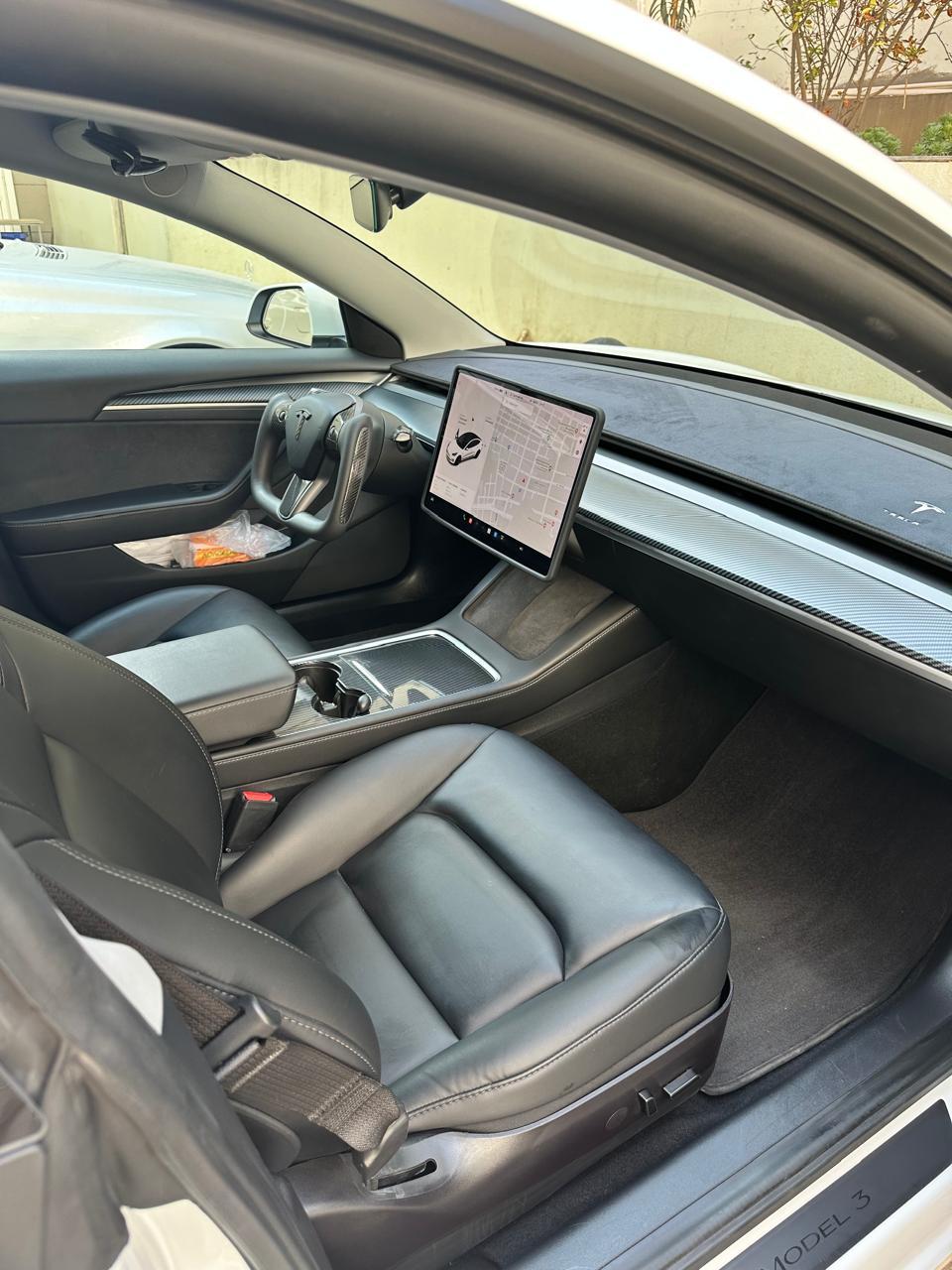 rent Tesla Model 3 2022 in Baku 