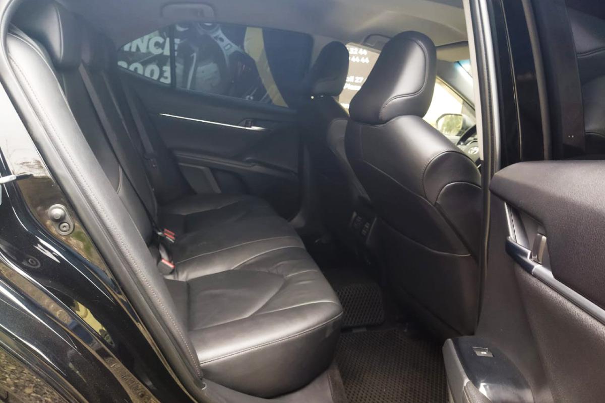  arenda masin Toyota Camry 2019 